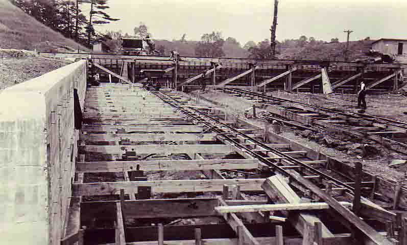 1924 Filter west walls and floor forms looking nor